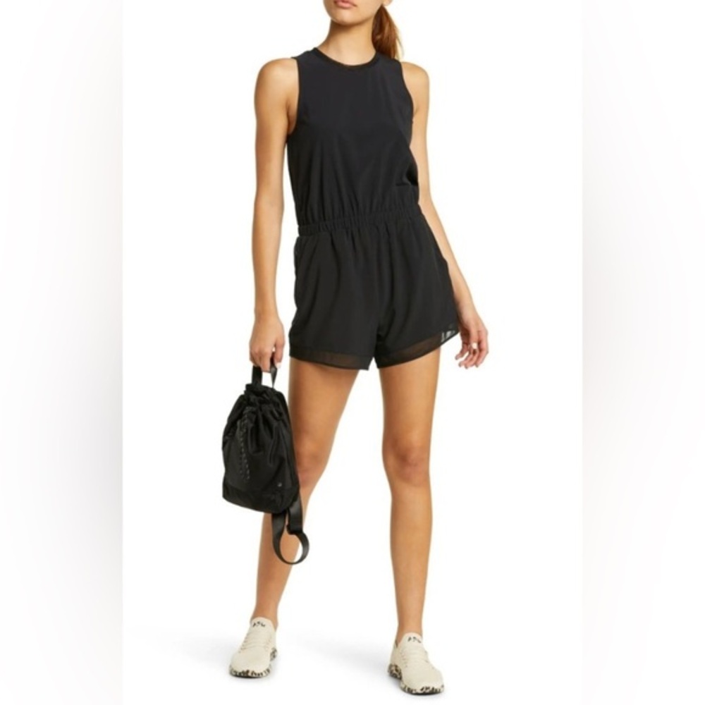 Zella Sleeveless Romper size M